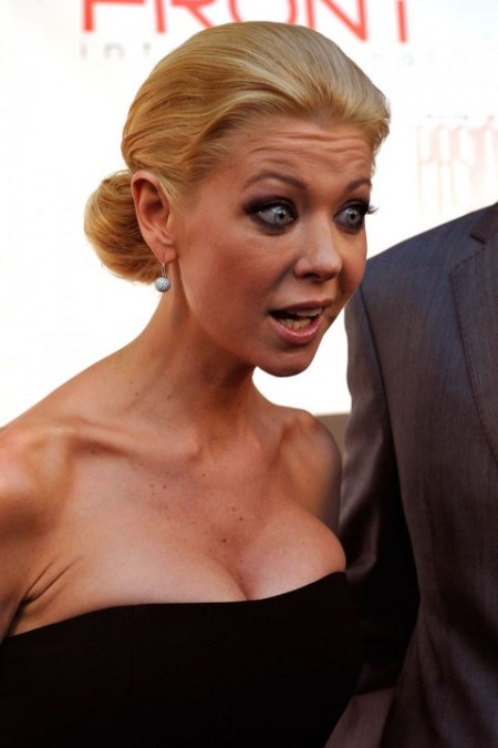 Tara Reid sa vykopala z hrobu, aby sa prepadla pod zem