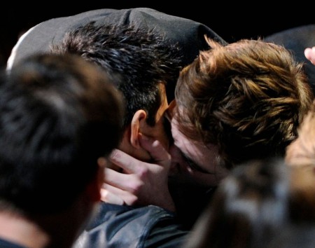 Odmietnut� Rob Pattinson bozk�va miesto Kristen Taylora