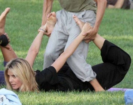 Ak� ohybn� je Heidi Klum