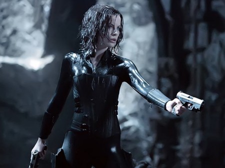 Kate Beckinsale a jej latex