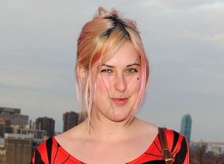 Scout Willis mala zase opleta�ky so z�konom