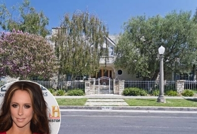 Jennifer Love-Hewitt pred�va svoj dom pri jazere
