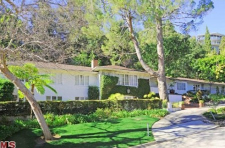 Nicky Hilton na predaji jej kr�ovstva nezarob�