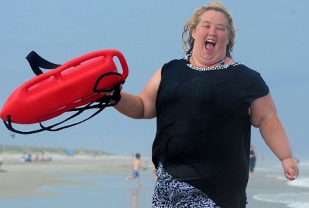 V Georgii vyplavilo na breh rodinku mro�ov