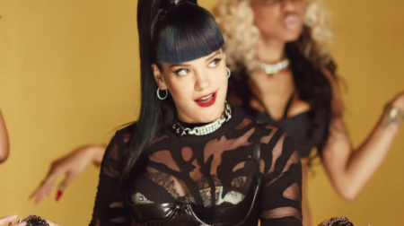 Lily Allen je späť