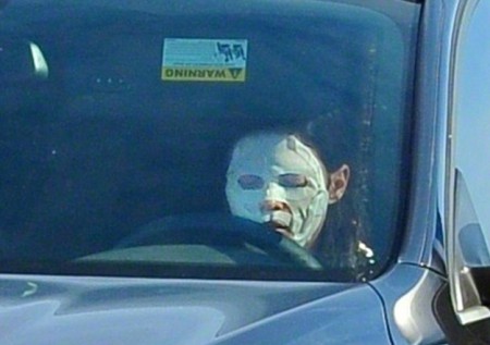 N�vod ako sp�sobi� autonehodu