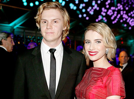 Emma Roberts a Evan Peters sa zase ��bia