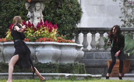 Prestrelka za bieleho da v uliciach New Yorku