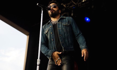 Lenny Kravitz dal zo seba na p�diu v�etko! #penisgate
