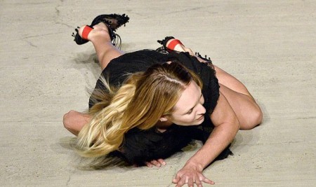 Ako Candice na móle spadla