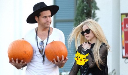 Avril Lavigne tr�� bradavka