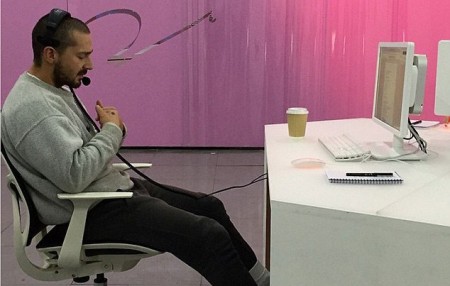 Shia LaBeouf a jeho call centrum