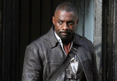 Temný Idris Elba