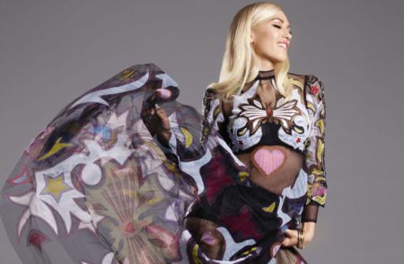 Mesiace a mesiace tr�penia