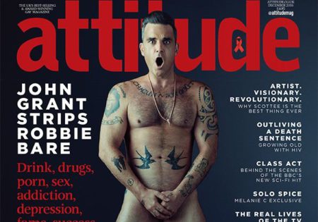 Robbie Williams je opäť nahý