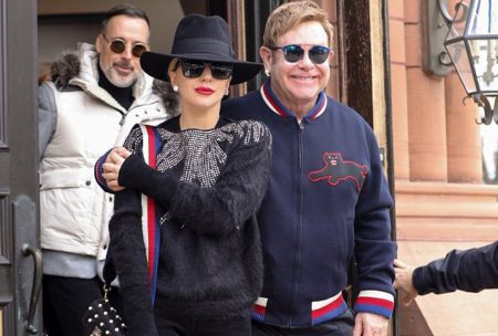 Lady Gaga sviatkovala s Eltonom Johnom