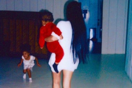 �udesn� fotky Kim a jej rodiny