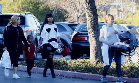 Jedna pestúnka nestačí