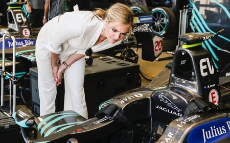 Zamyslen� Kate Upton