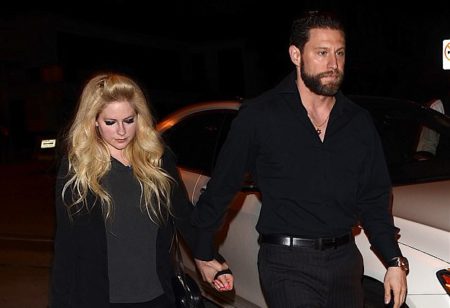 Avril m� nov�ho chlapa