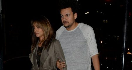 Halle Berry na rande