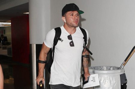 N�siln�k Ryan na letisku