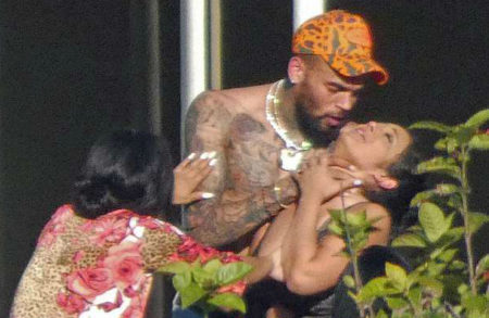 Násilník Chris Brown