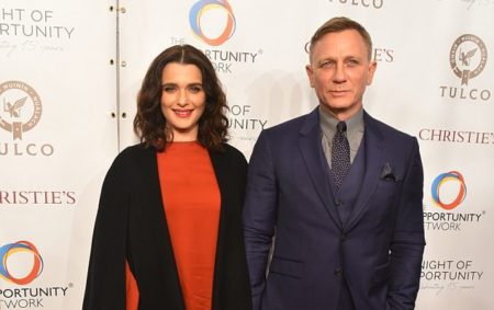 Bond a jeho bond girl