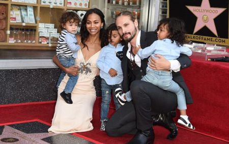 Zoe Saldana na chodnku