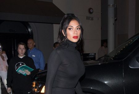 �ierna vdova Nicole