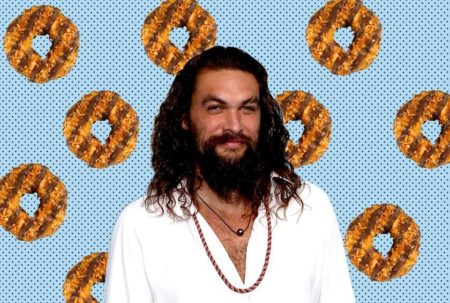 �okol�dovo kokosov� Jason Momoa