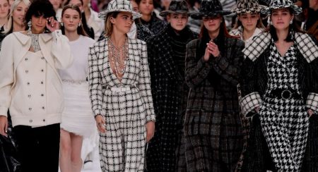 Uplakan� prehliadka